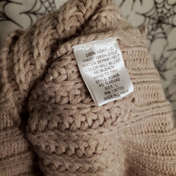 Umgee Oversized Knit Sweater - Picture 6 of 6